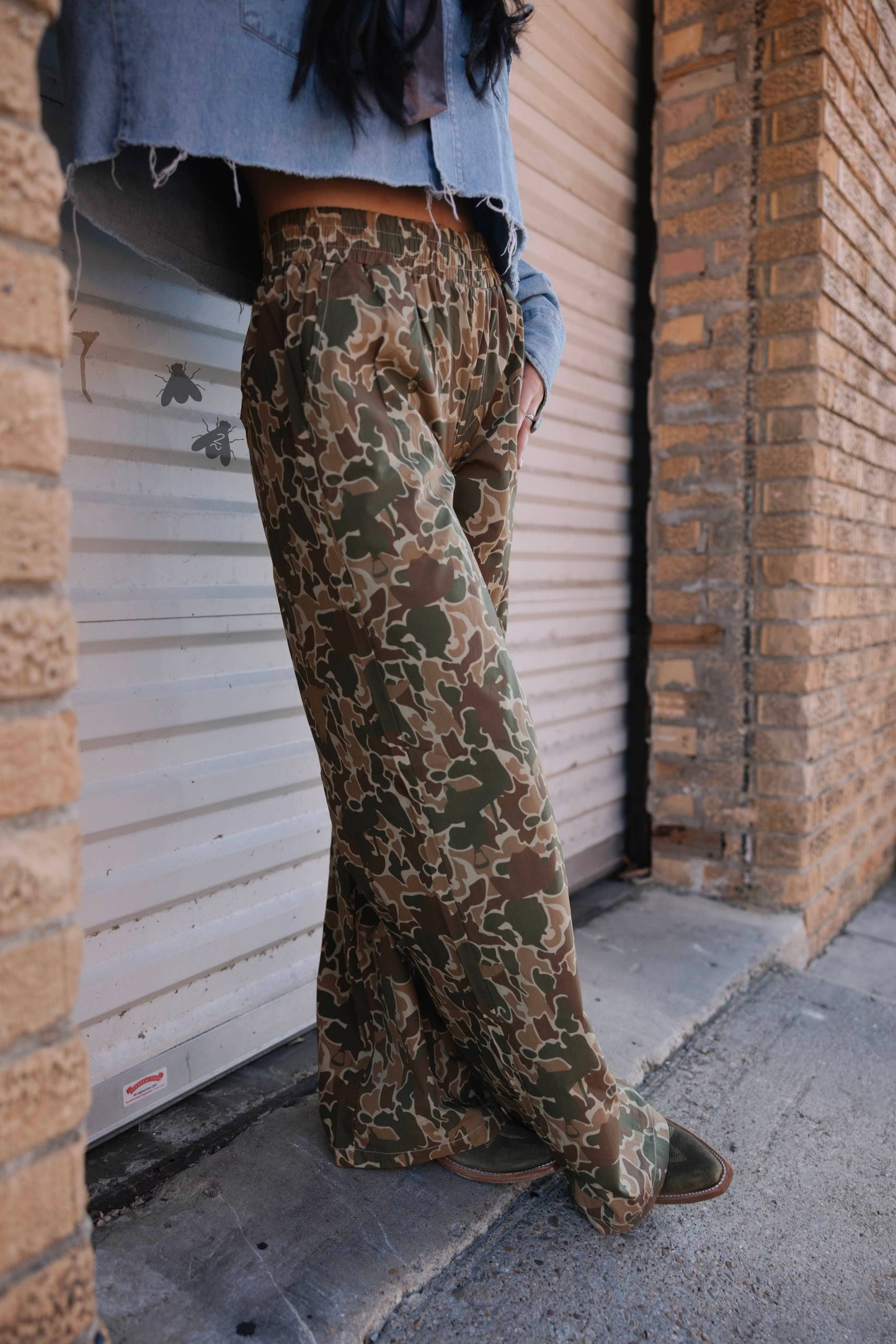 OFF THA TRACK *CAMO: 3X