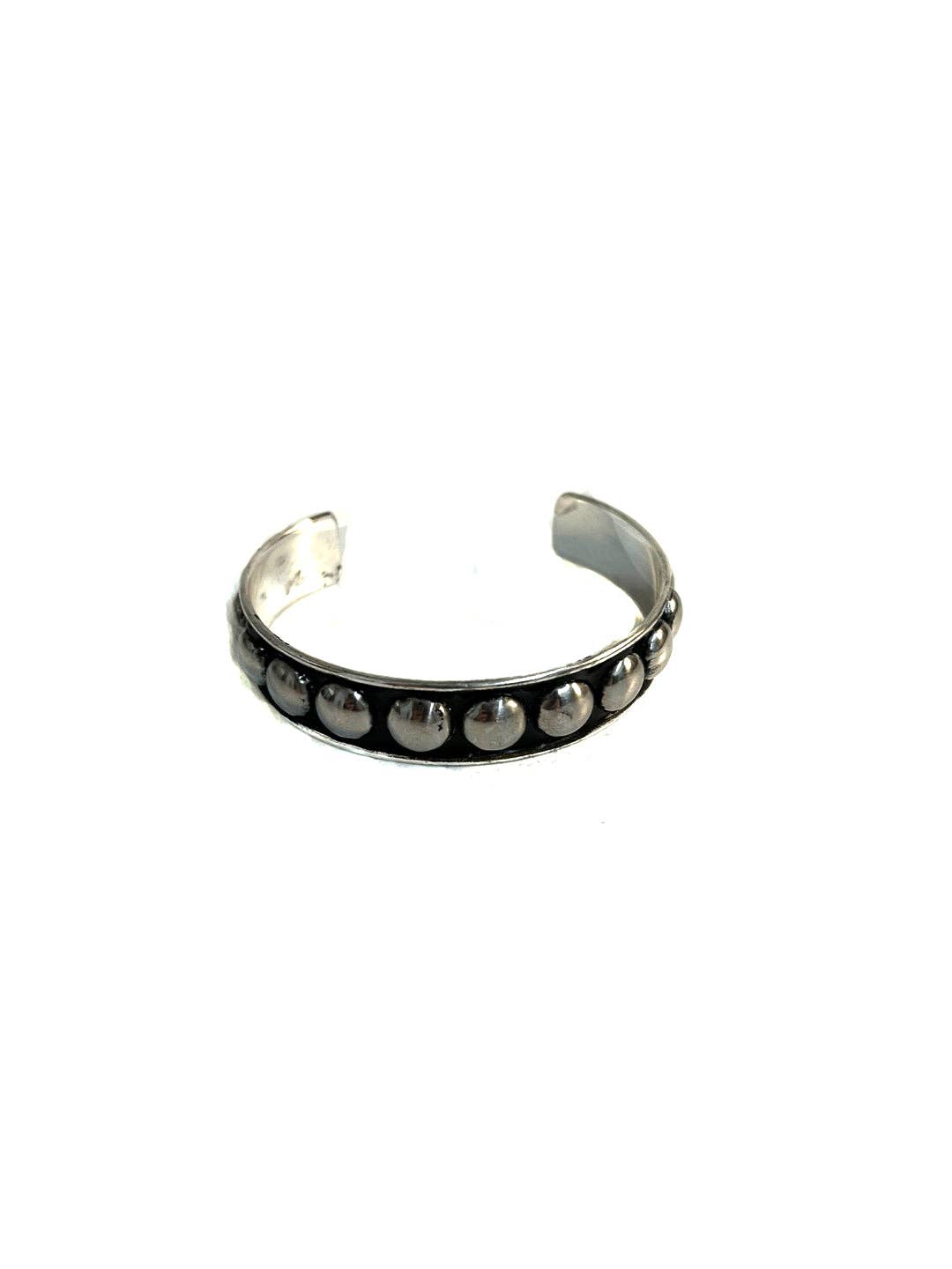 WESTERN BUBBLE METAL CUFF BRACELET: Medium