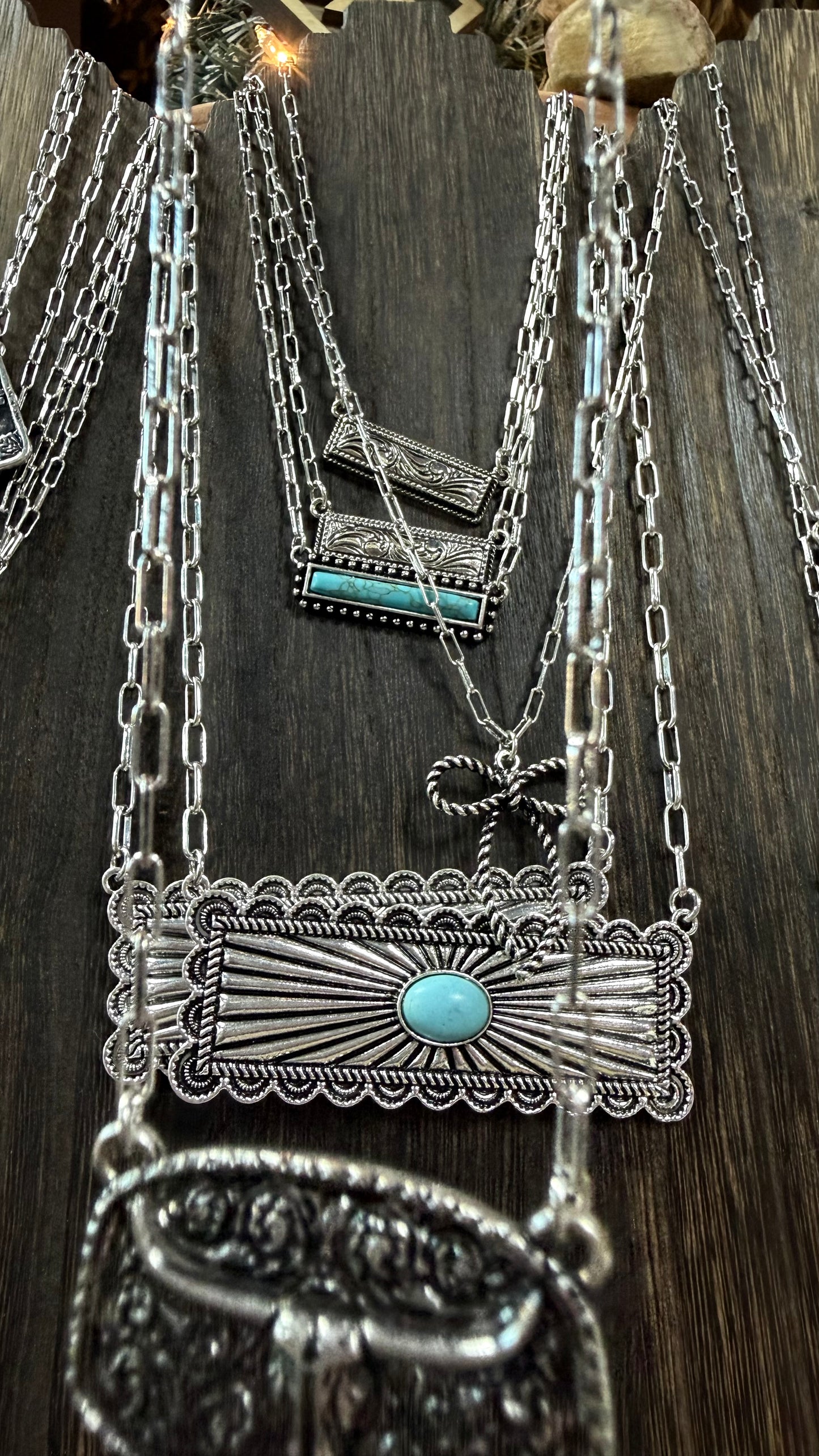 Western Metal Plate Necklace: TURQUOISE