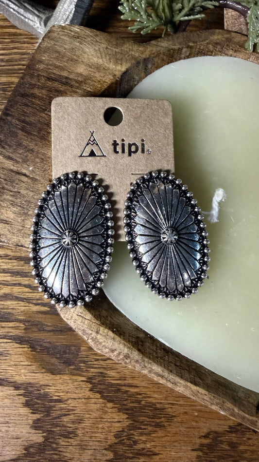 WESTERN CONCHO DESIGN POST EARRINGS