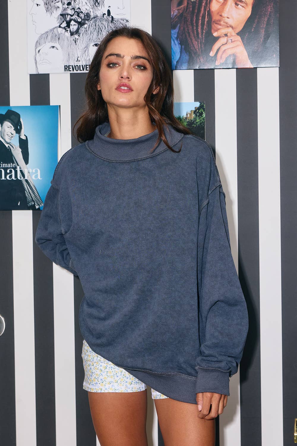 IT2594-3 | Vintage Wash Print Mock Neck Oversized Sweatshirt: SAGE / S/M-L/XL (3-3)