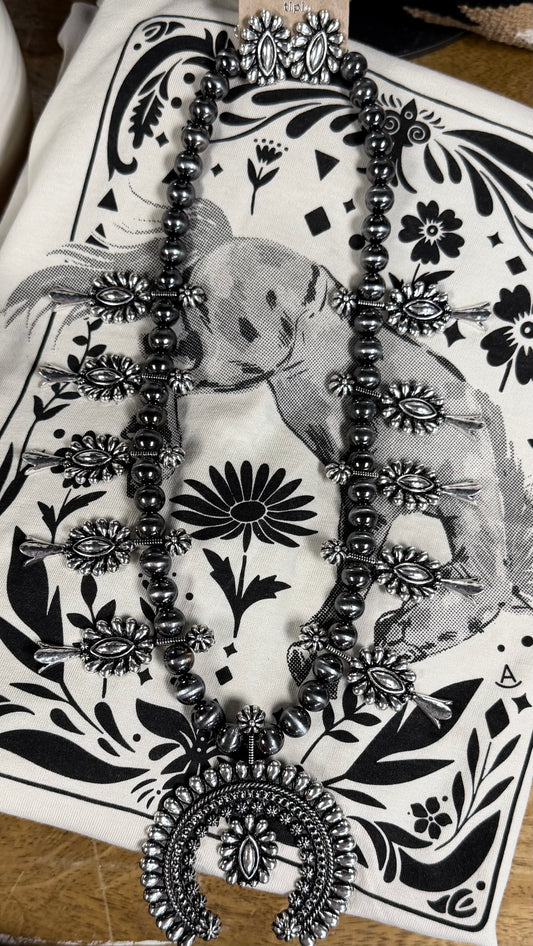 Western Metal Squash Blossom Necklace with Navajo Pearl: Silver