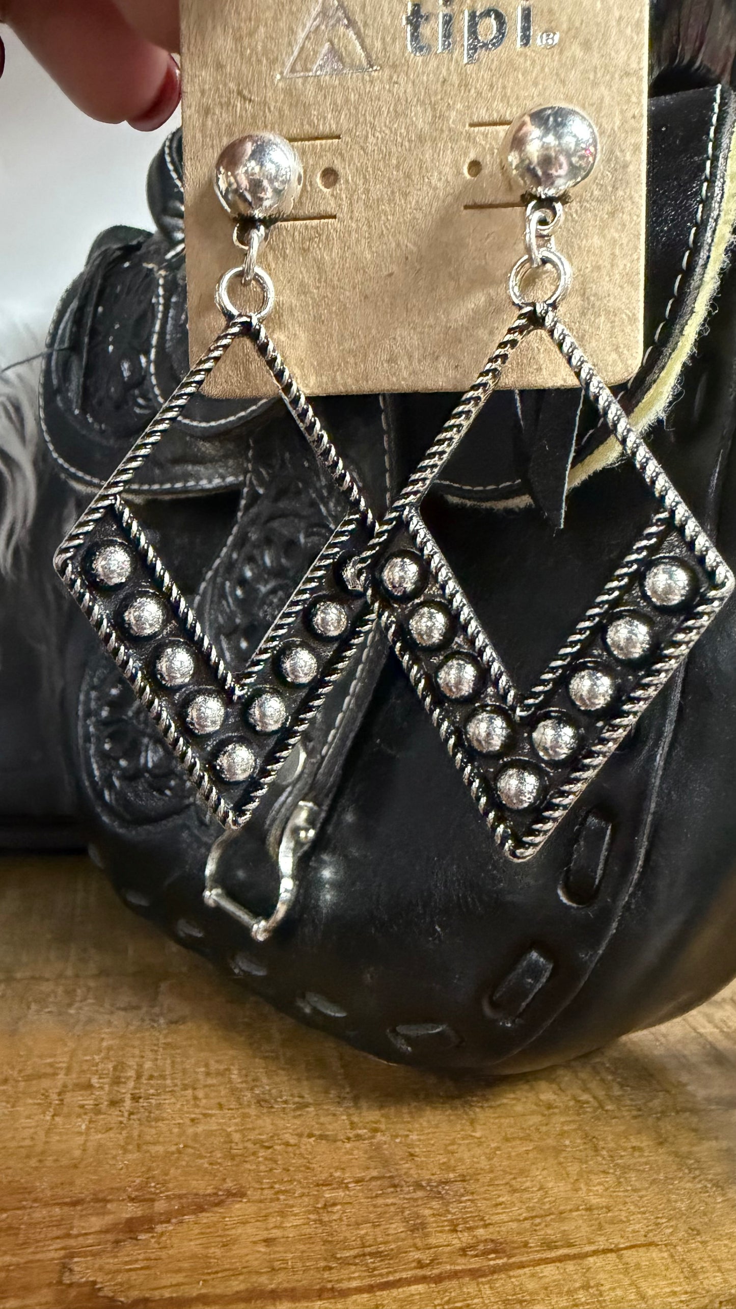 Western Diamond Cut Bubble Dangle Earring