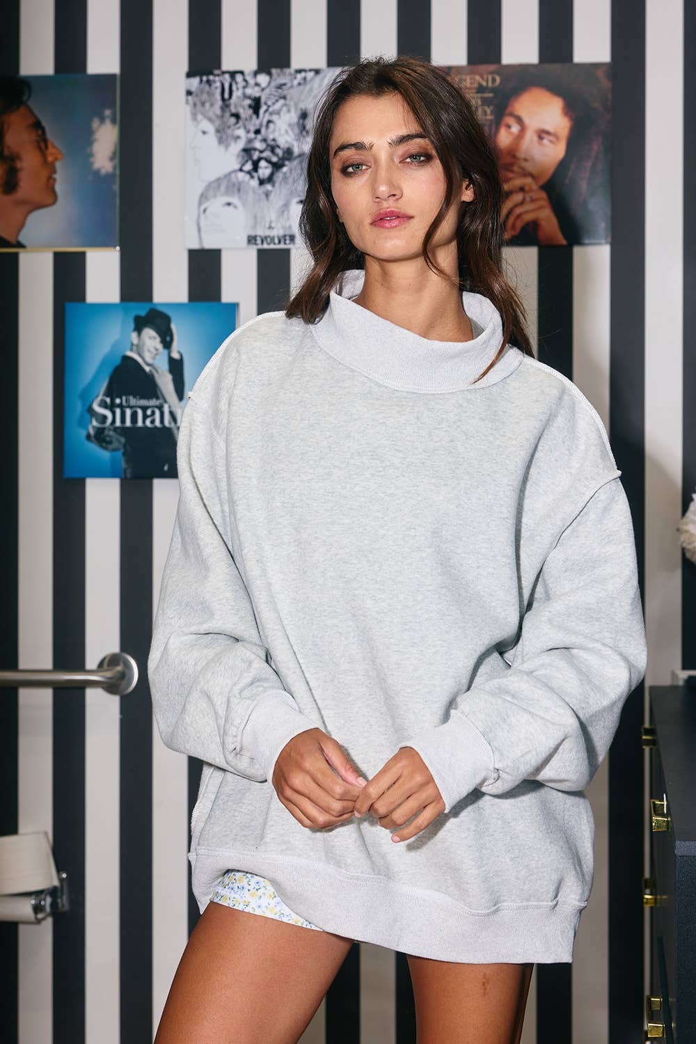 IT2594-3 | Vintage Wash Print Mock Neck Oversized Sweatshirt: SAGE / S/M-L/XL (3-3)