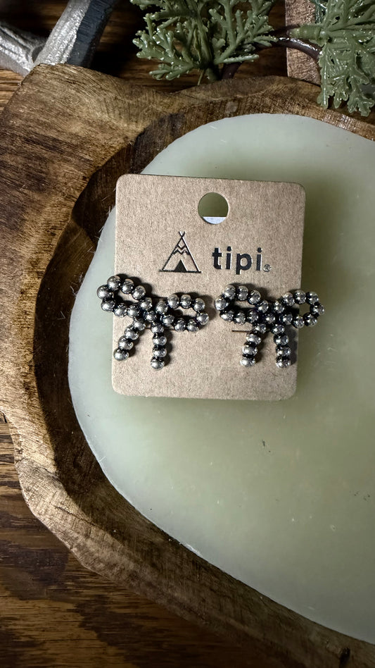 Western Metal Ribbon Post Earring