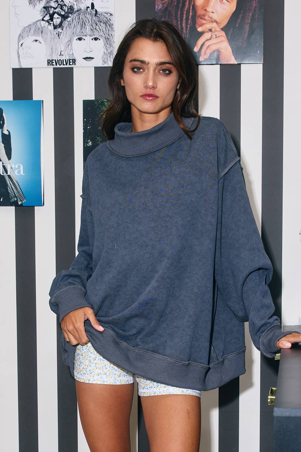 IT2594-3 | Vintage Wash Print Mock Neck Oversized Sweatshirt: SAGE / S/M-L/XL (3-3)