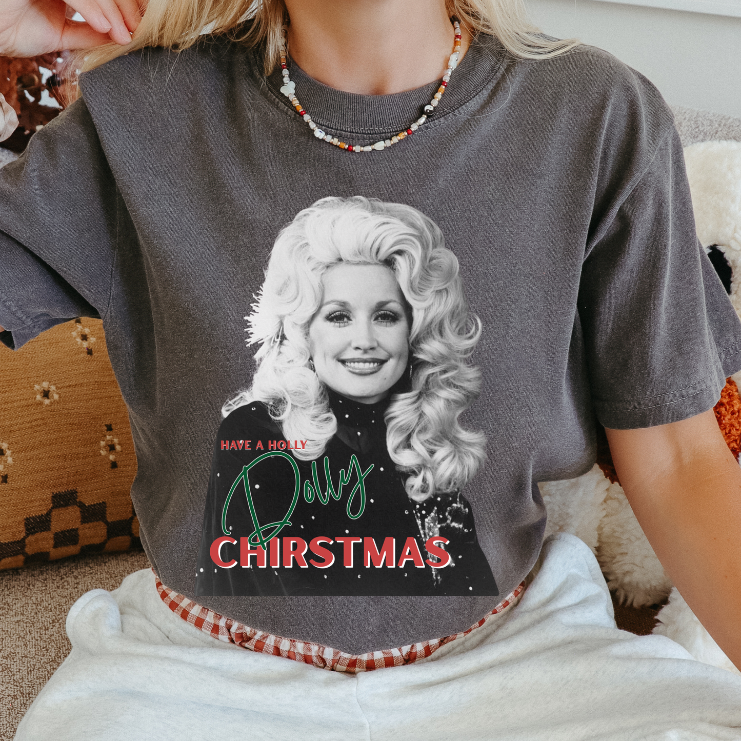 Holly Dolly Christmas Tee – Retro Country Christmas Graphic Shirt