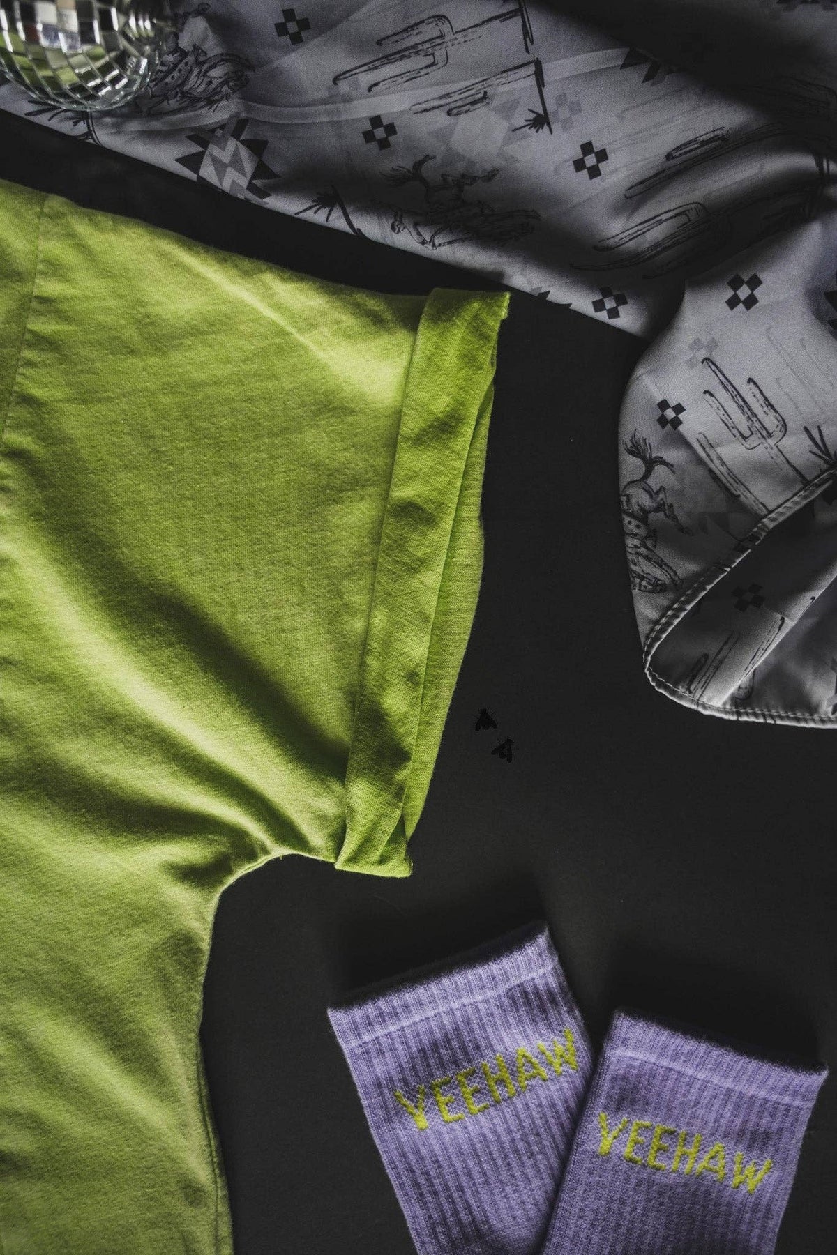 WILD HORSES TEE: 2X/3X